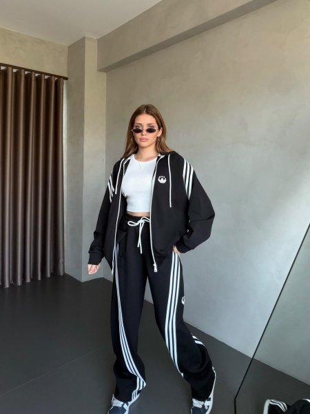 ترنج ADIDAS لون اسود